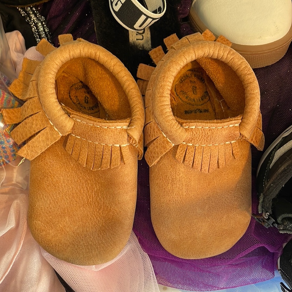 Freshly Picked Zion Moccasins size 6